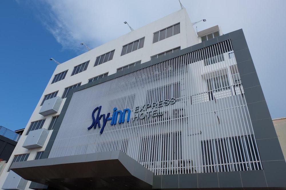 Os Hotel Airport Batam Екстер'єр фото